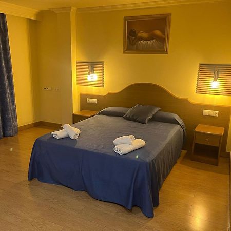 Hotel Portofino By Insidehome Empuriabrava Eksteriør bilde