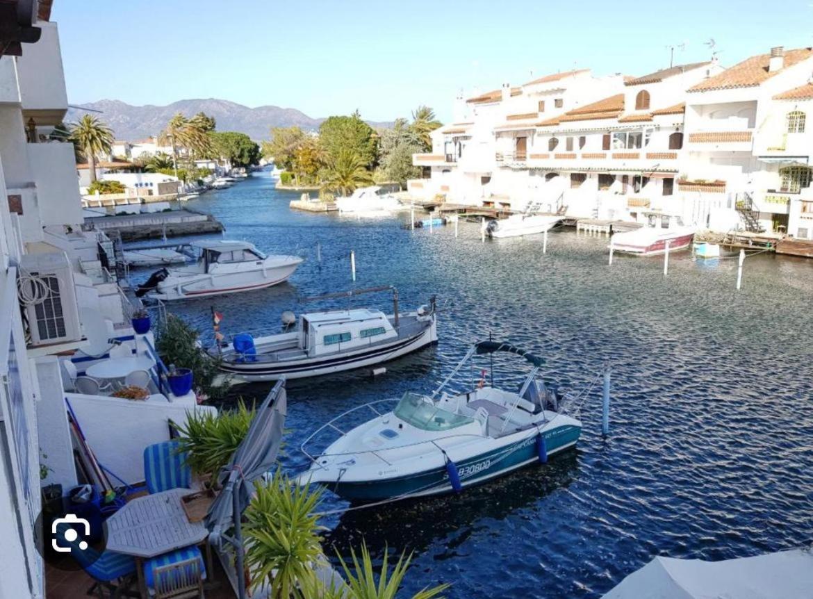 Hotel Portofino By Insidehome Empuriabrava Eksteriør bilde