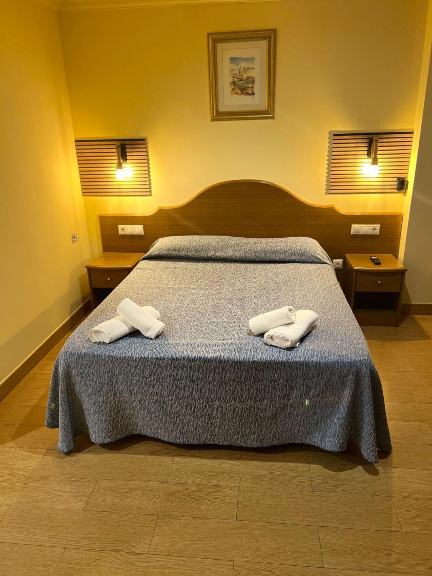 Hotel Portofino By Insidehome Empuriabrava Eksteriør bilde