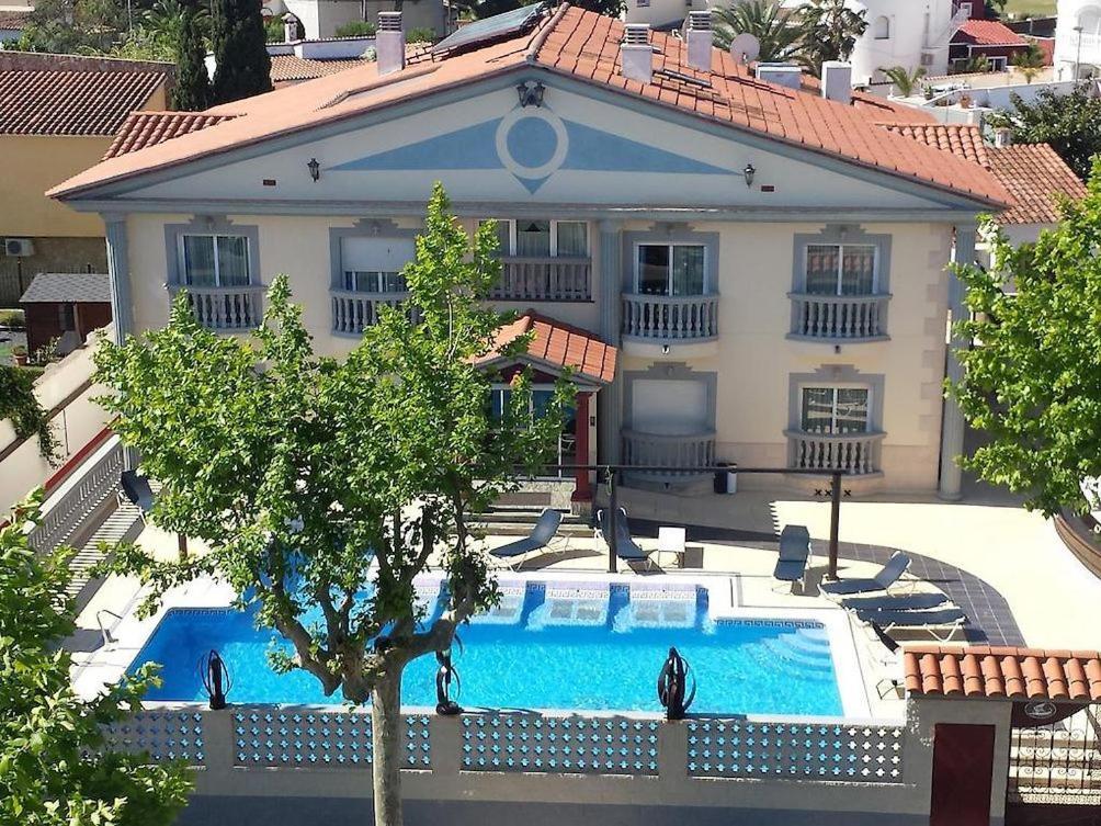 Hotel Portofino By Insidehome Empuriabrava Eksteriør bilde
